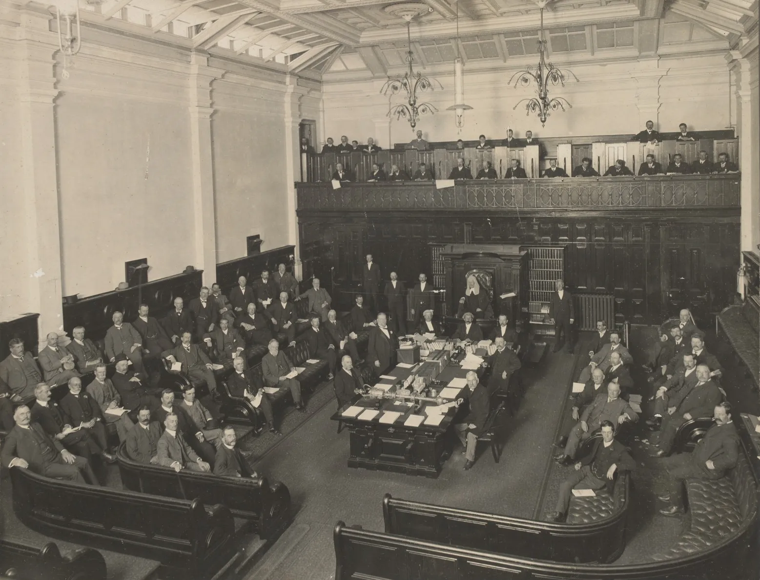 Black and white photograph of the Victorian Parliament in 1908.