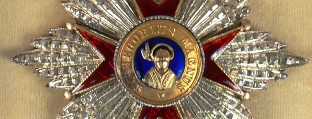 Arthur Calwell’s regalia of a Papal Knight