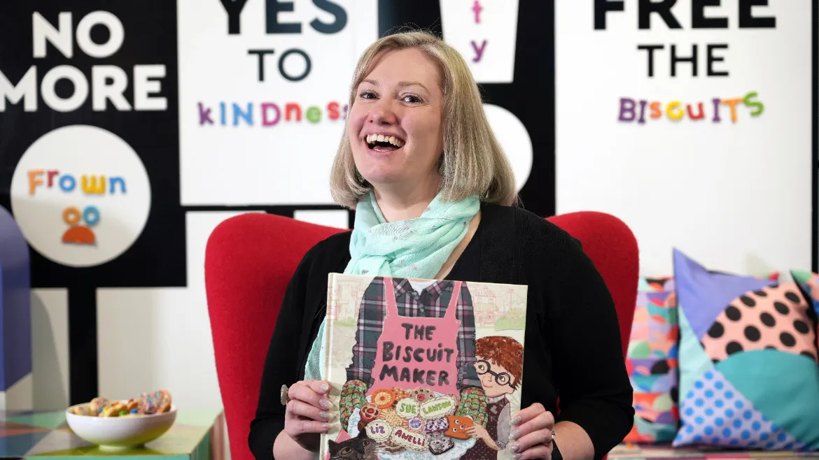 Canberra Great Celebrity Read Off